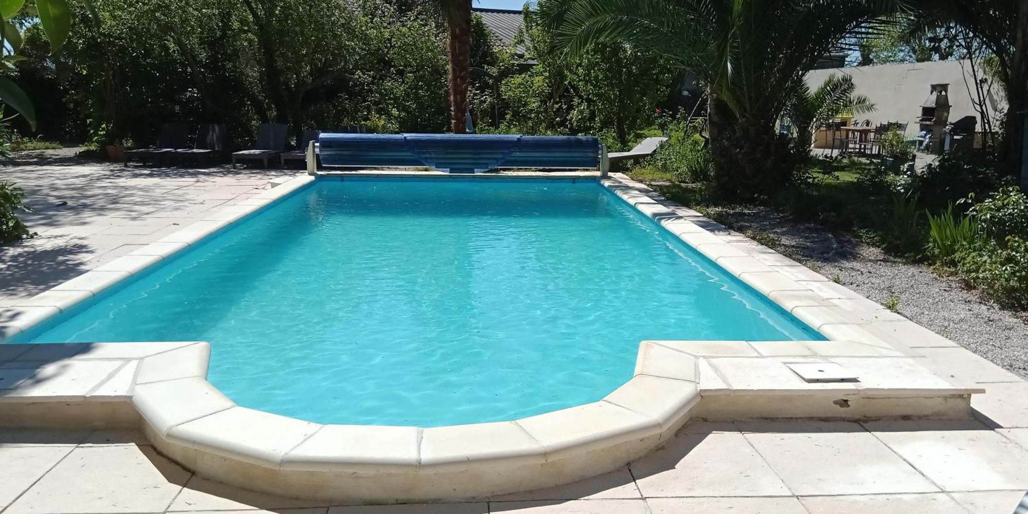 Gite De 6 A 14 Pers Avec Piscine-Jacuzzi- Salle Des Fetes Bastanes Exterior photo